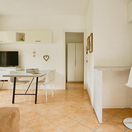 Residence Antico Torchio Dervio Esterno foto