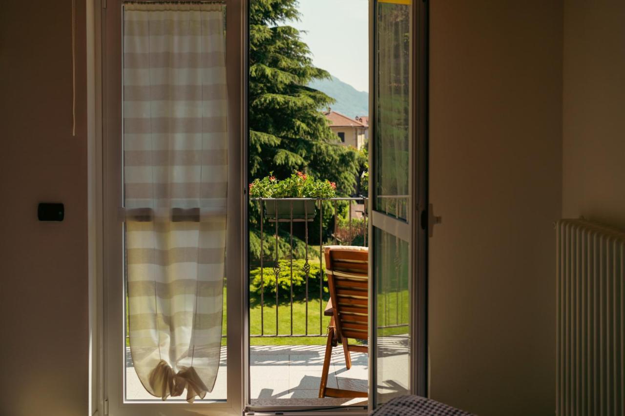 Residence Antico Torchio Dervio Esterno foto